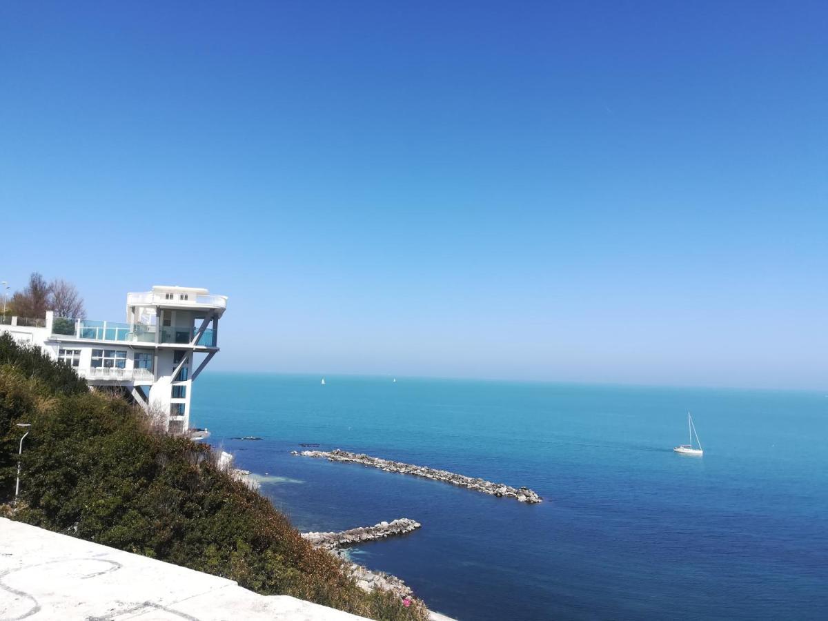 La Casina Di Sonia Hotell Ancona Eksteriør bilde